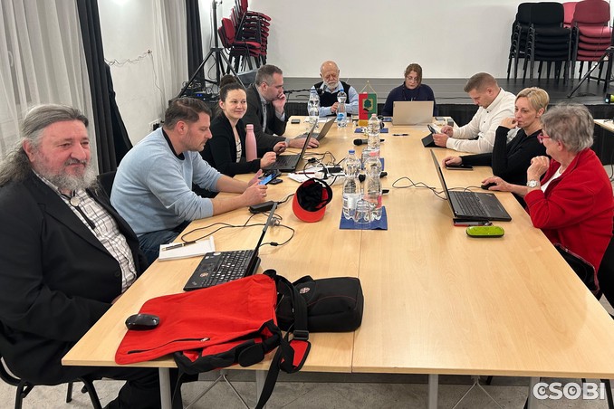 A zárt ülés előtt